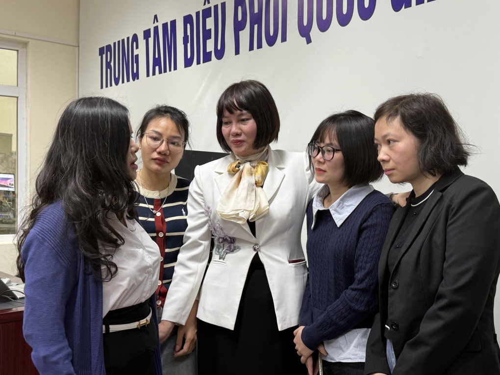 “Bố đã rời xa 2 năm nhưng bữa ăn nào hai con cũng lấy bát đũa mời cơm” - 3 “Bố đã rời xa 2 năm nhưng bữa ăn nào hai con cũng lấy bát đũa mời cơm” - 3