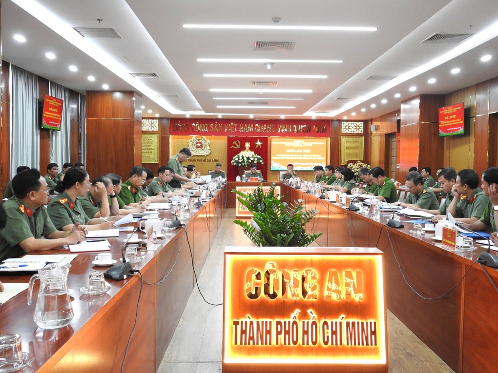 Công an TPHCM, Bình Dương, Bà Rịa - Vũng Tàu họp bàn công tác sáp nhập - 1 Công an TPHCM, Bình Dương, Bà Rịa - Vũng Tàu họp bàn công tác sáp nhập - 1