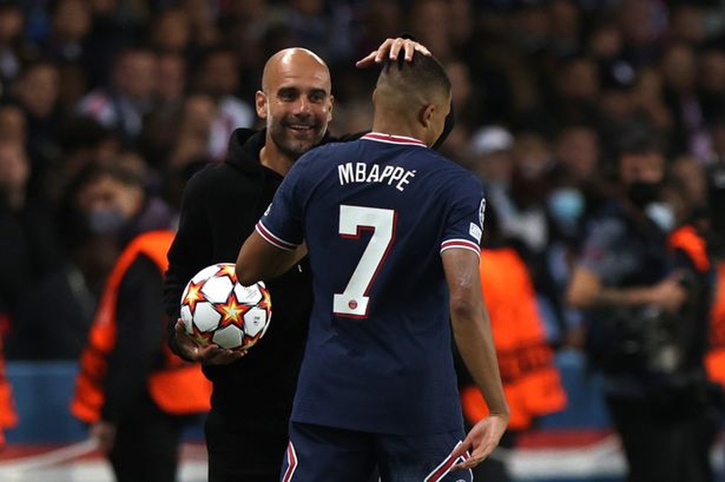 HLV Pep Guardiola lên tiếng về khả năng chiêu mộ Kylian Mbappe - 1 HLV Pep Guardiola lên tiếng về khả năng chiêu mộ Kylian Mbappe - 1