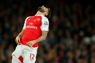 Điểm lại các cơ hội Giroud phung phí trước Tottenham