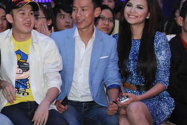 Dập dìu “sao” đi xem Cặp đôi Hoàn hảo