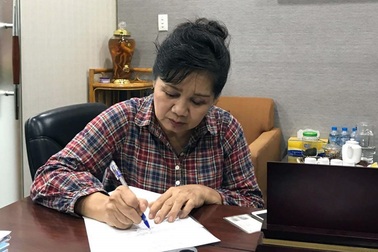 Chuyển cơ quan điều tra vụ nghệ sĩ Xuân Hương tố cáo người mẫu Trang Trần