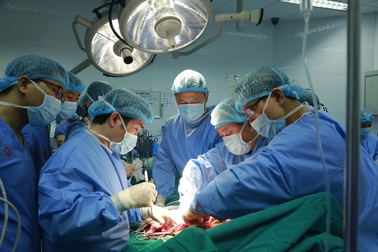 Rút ngắn gần 50 phút thời gian chờ mổ cấp cứu