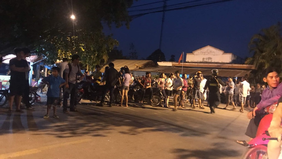Công an TPHCM truy nã nghi can xả súng bắn chết 4 người - 7 Công an TPHCM truy nã nghi can xả súng bắn chết 4 người - 7