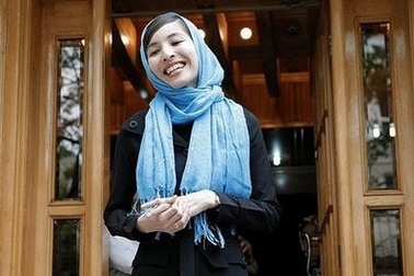 Nhà báo Mỹ bị kết tội làm gián điệp rời Iran tới Áo