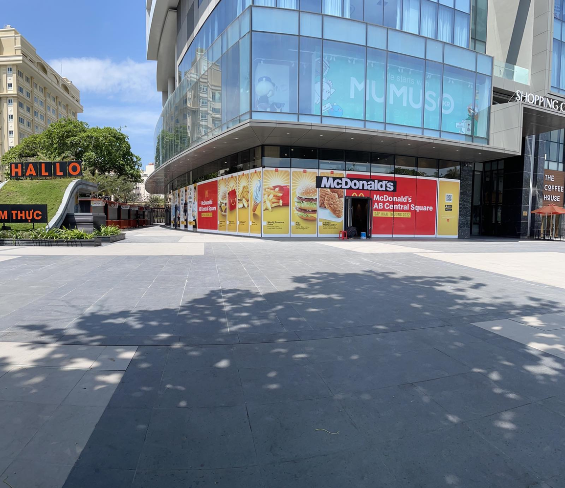 McDonalds khai trương cửa hàng đầu tiên tại Nha Trang - 2 McDonalds khai trương cửa hàng đầu tiên tại Nha Trang - 2