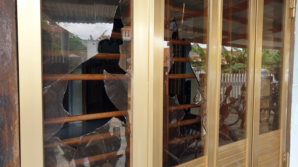 Vụ cụ ông 74 tuổi bị rạch nát đầu: Người con trai trưởng lên tiếng - 9 Vụ cụ ông 74 tuổi bị rạch nát đầu: Người con trai trưởng lên tiếng - 9