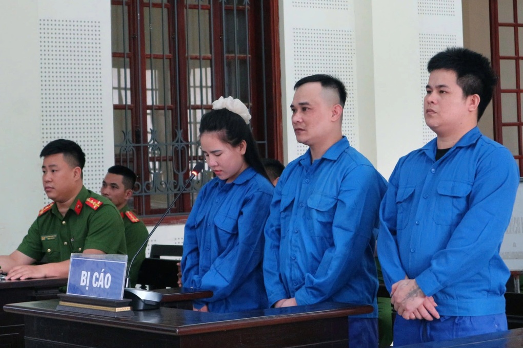 Nhận gán nợ bằng ma túy, nữ nhân viên thẩm mỹ lãi 18 năm tù - 1 Nhận gán nợ bằng ma túy, nữ nhân viên thẩm mỹ “lãi” 18 năm tù