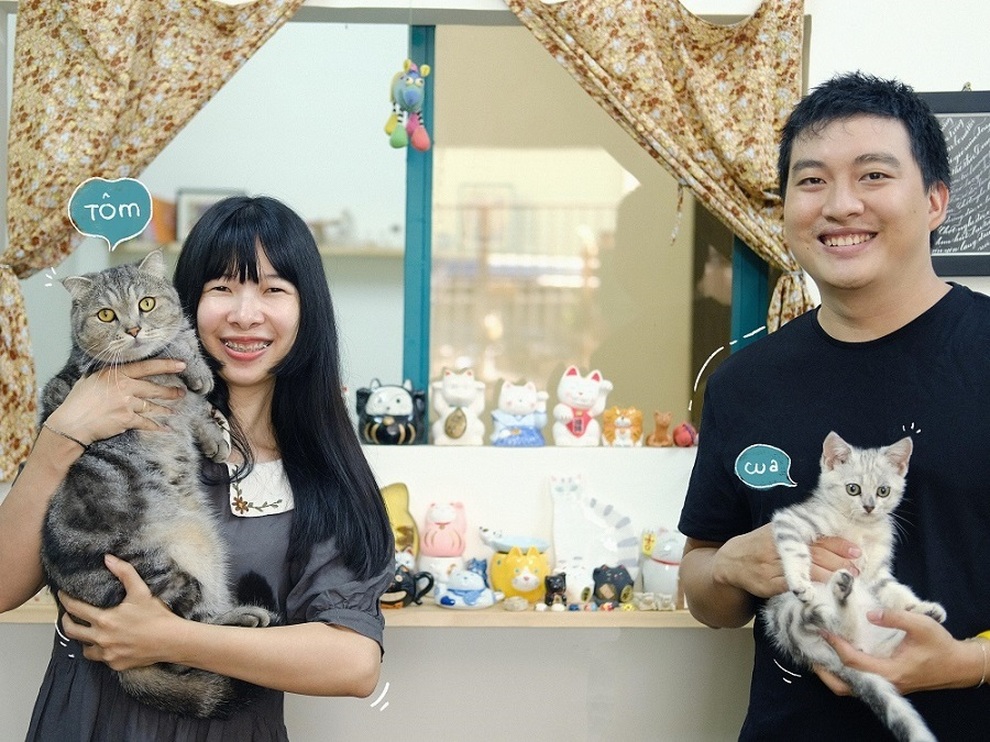 Vợ chồng trẻ đam mê sáng tạo sản phẩm gốm lấy cảm hứng từ những chú mèo - 2 Vợ chồng trẻ đam mê sáng tạo sản phẩm gốm lấy cảm hứng từ những chú mèo - 2
