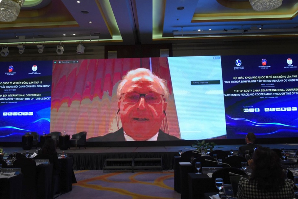 Mối nguy khi Trung Quốc cho phép dùng vũ lực trên vùng biển yêu sách - 1 Mối nguy khi Trung Quốc cho phép dùng vũ lực trên vùng biển yêu sách - 1