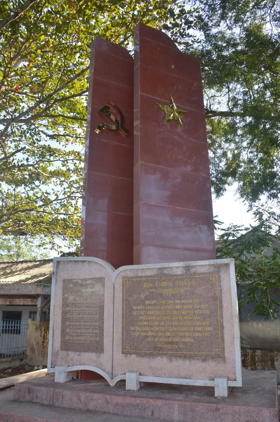 Về nơi khởi nguồn bài hát “Du kích Long Phú” bất hủ - 3 Về nơi khởi nguồn bài hát “Du kích Long Phú” bất hủ - 3