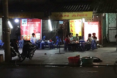 Phố lẩu vỉa hè 200 ngàn đồng/nồi ở Hà Nội âm thầm biến mất