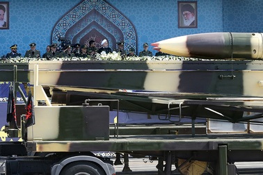 Iran cảnh báo rút khỏi thỏa thuận hạt nhân