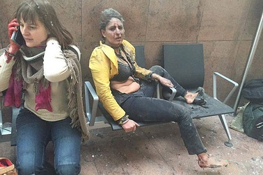 Lộ diện “người phụ nữ tro bụi” trong vụ khủng bố tại Bỉ