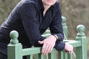 20 năm nuôi 3 đứa con cùng vợ, triệu phú ngỡ ngàng phát hiện mình bị... vô sinh