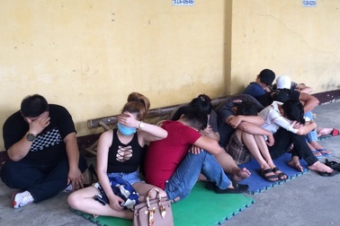 “Dân bay” thuê biệt thự để phê ma túy