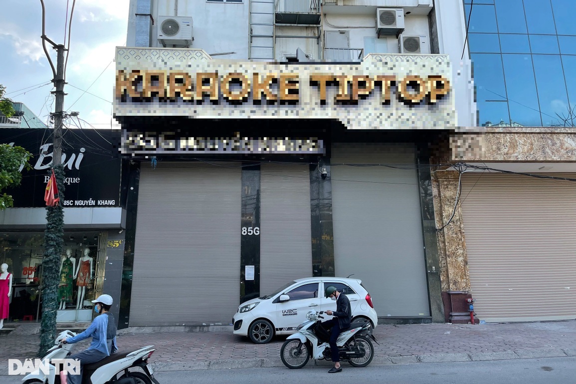 Chủ quán karaoke ở Hà Nội: Chi 4 tỷ đồng gồng gánh quán trong một năm - 7 Chủ quán karaoke ở Hà Nội: Chi 4 tỷ đồng gồng gánh quán trong một năm - 7
