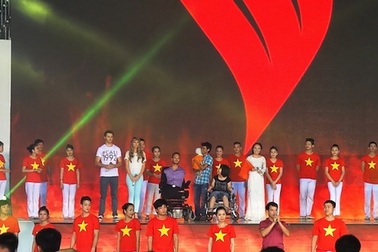 Những hình ảnh đẹp lung linh trong đêm "Toả sáng nghị lực Việt"