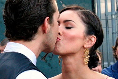 Shia LaBeouf thừa nhận có tình cảm với bạn diễn Megan Fox