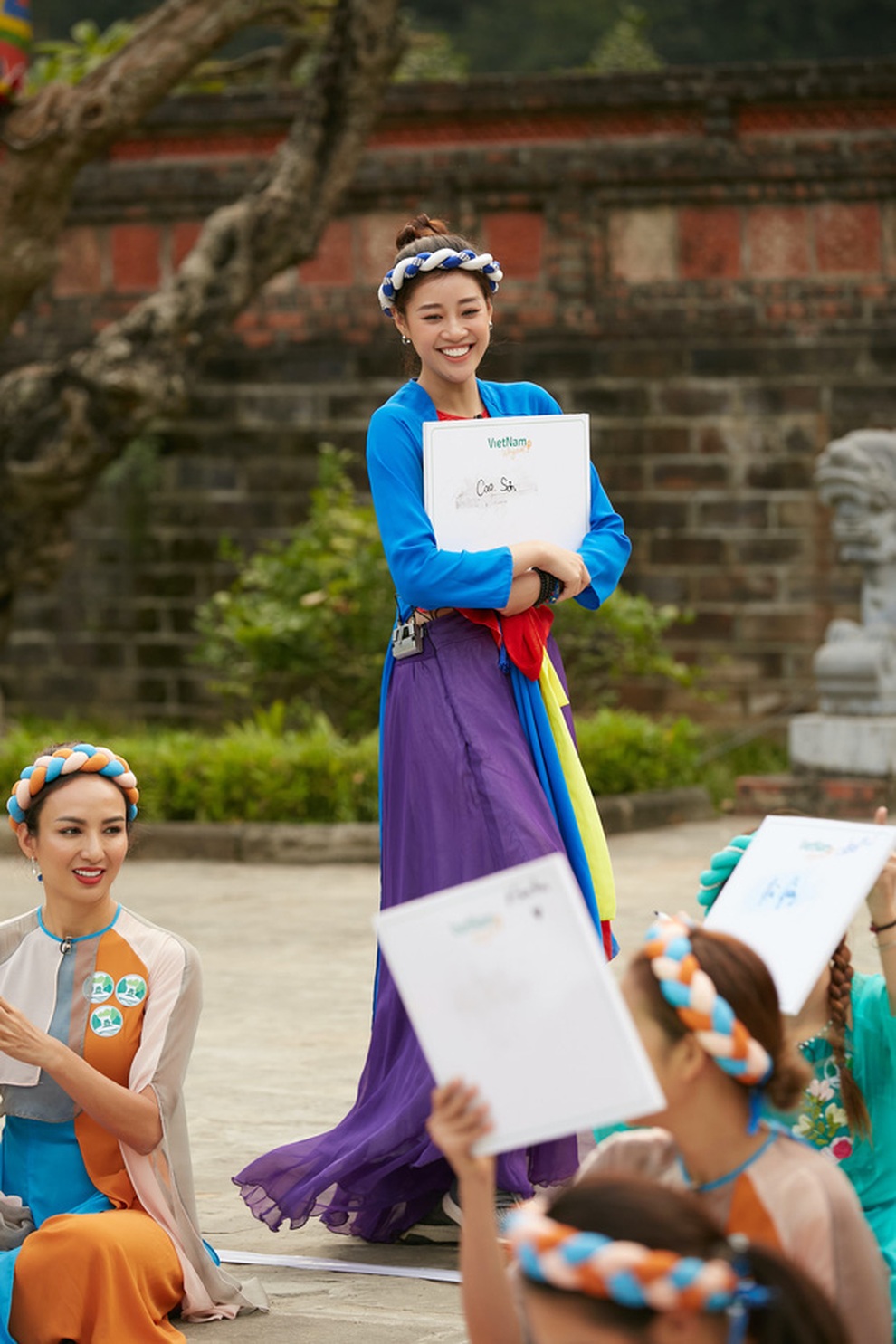 Phương Mỹ Chi nhầm Ấn Độ ở châu Phi và loạt sao hổng kiến thức khó đỡ - 13 Phương Mỹ Chi nhầm Ấn Độ ở châu Phi và loạt sao hổng kiến thức khó đỡ - 13