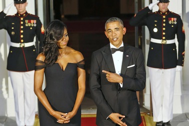 Đệ nhất phu nhân Mỹ diện váy đuôi cá trong quốc yến