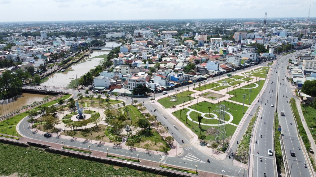 Long An tìm nhà đầu tư cho 2 dự án bất động sản hơn 1,3 tỷ USD - 1 Long An tìm nhà đầu tư cho 2 dự án bất động sản hơn 1,3 tỷ USD
