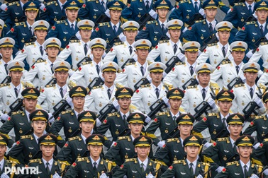 Ngắm bước diễu binh khối quân đội các nước Trung Quốc, Lào, Nga, Campuchia