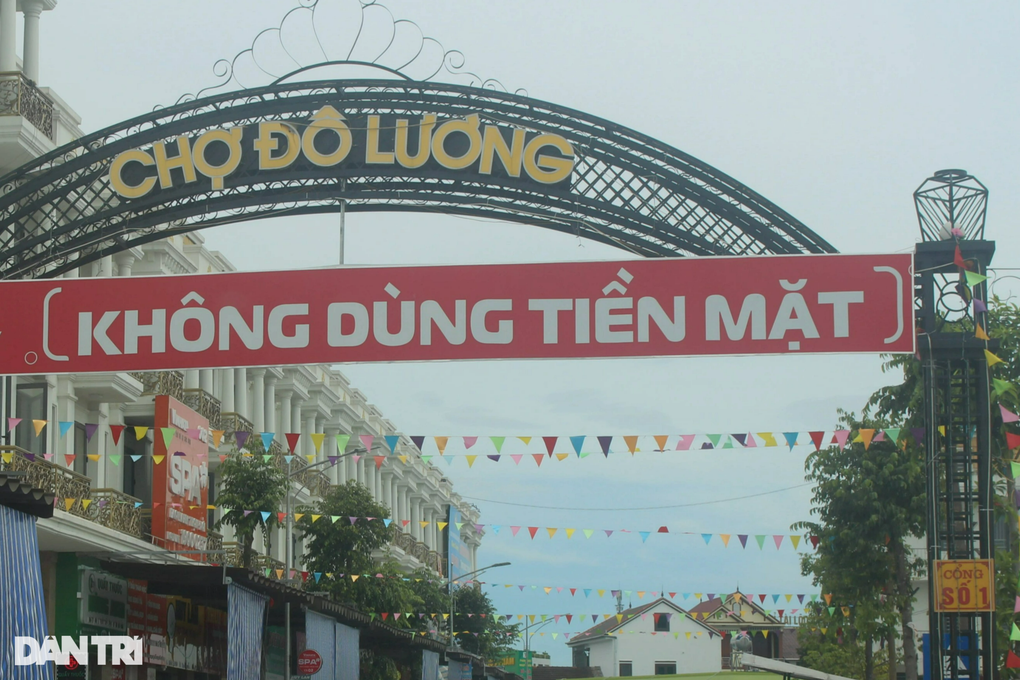 Đi chợ không cần tiền mặt - 1 Đi chợ không cần tiền mặt - 1