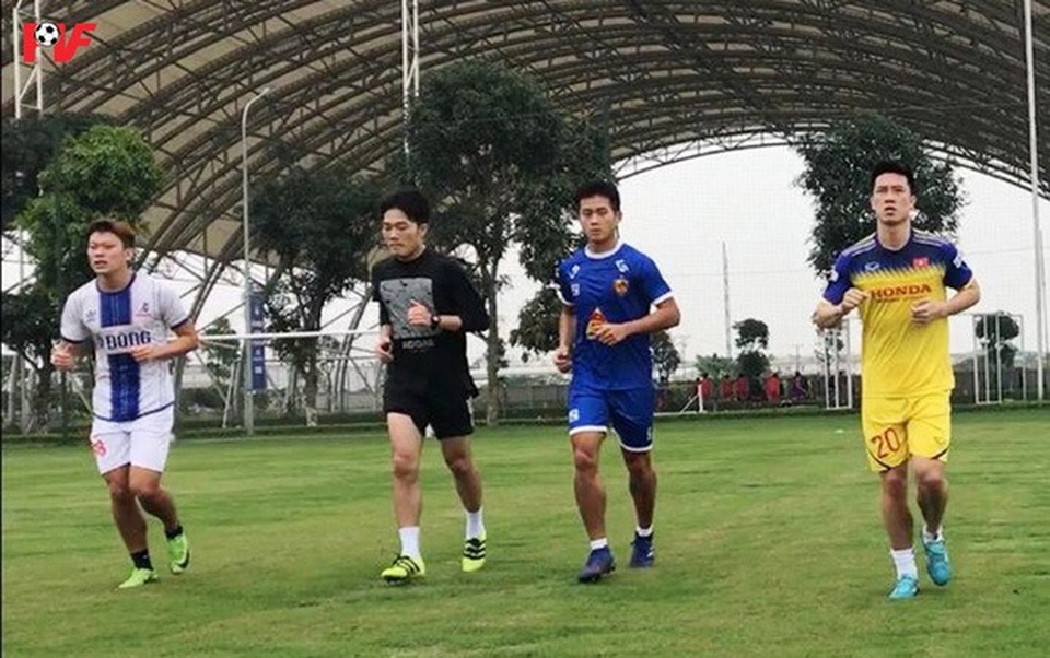 Xuân Trường, Duy Mạnh hăng say tập luyện chờ ngày trở lại - 4 Xuân Trường, Duy Mạnh hăng say tập luyện chờ ngày trở lại - 4