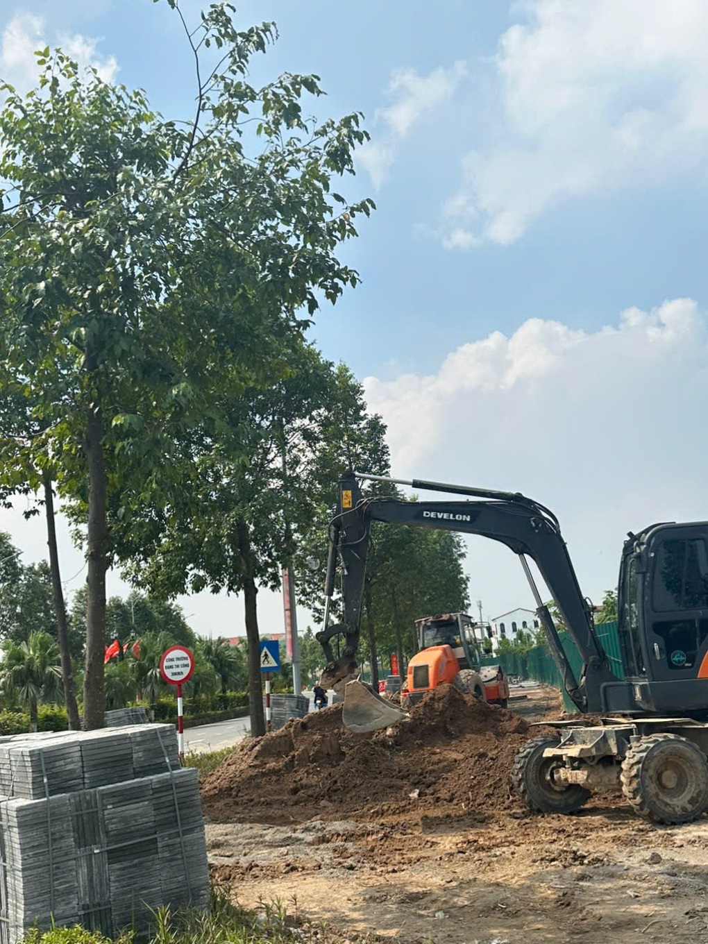 Vỉa hè Vista Nam An Khánh rộng 7,5m, gấp đôi tiêu chuẩn đô thị - 2 Vỉa hè Vista Nam An Khánh rộng 7,5m, gấp đôi tiêu chuẩn đô thị - 2