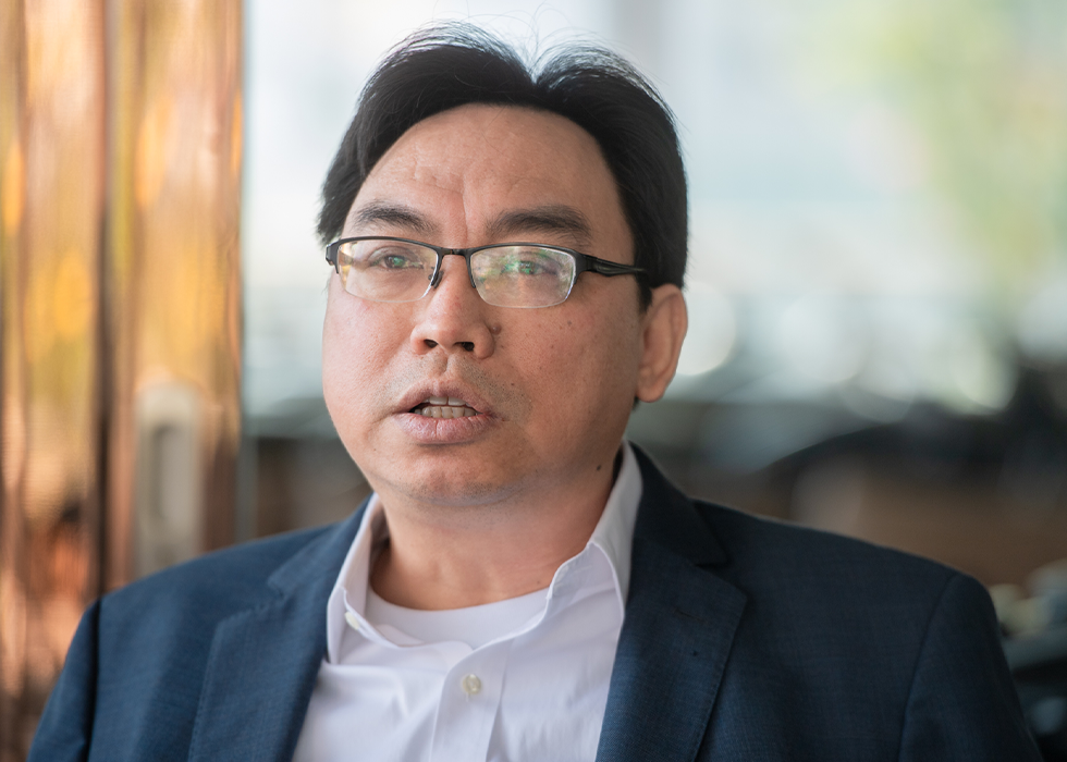 Chủ tịch MK Group: Người dám đi thường đến đích trước kẻ mãi đứng yên - 17 Chủ tịch MK Group: Người dám đi thường đến đích trước kẻ mãi đứng yên - 17