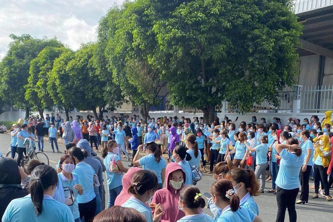 Vụ 2.700 công nhân ngưng việc: Doanh nghiệp đồng ý tăng lương cơ bản - 3 Vụ 2.700 công nhân ngưng việc: Doanh nghiệp đồng ý tăng lương cơ bản - 3
