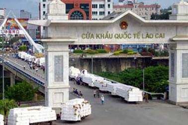 Chênh lệch trên 37 lần, thoát lệ thuộc kinh tế với Trung Quốc có dễ?