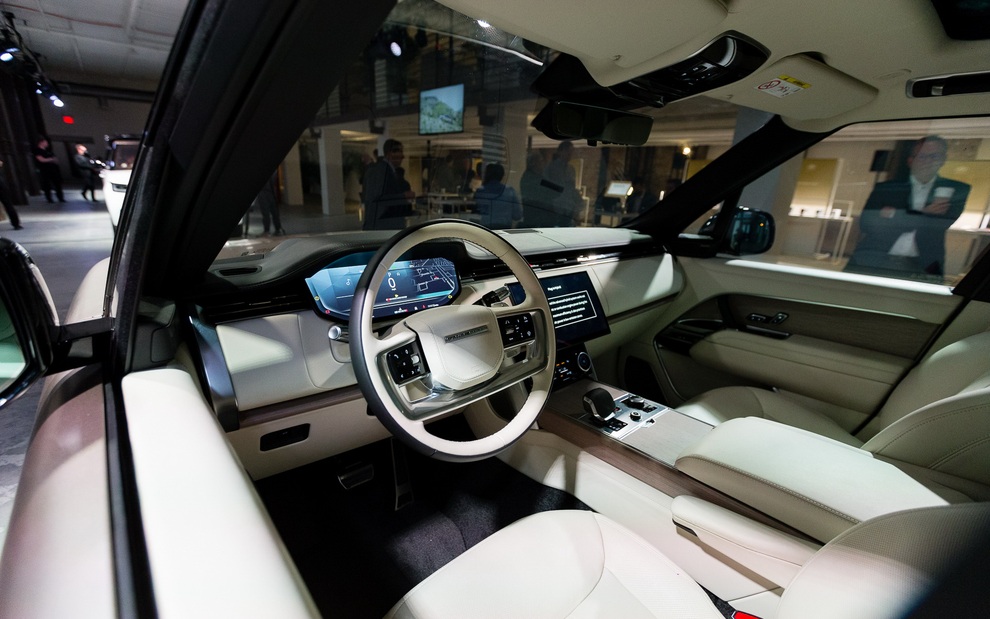 Range Rover 2022 dùng động cơ BMW V8, có bản 7 chỗ - 18 Range Rover 2022 dùng động cơ BMW V8, có bản 7 chỗ - 18