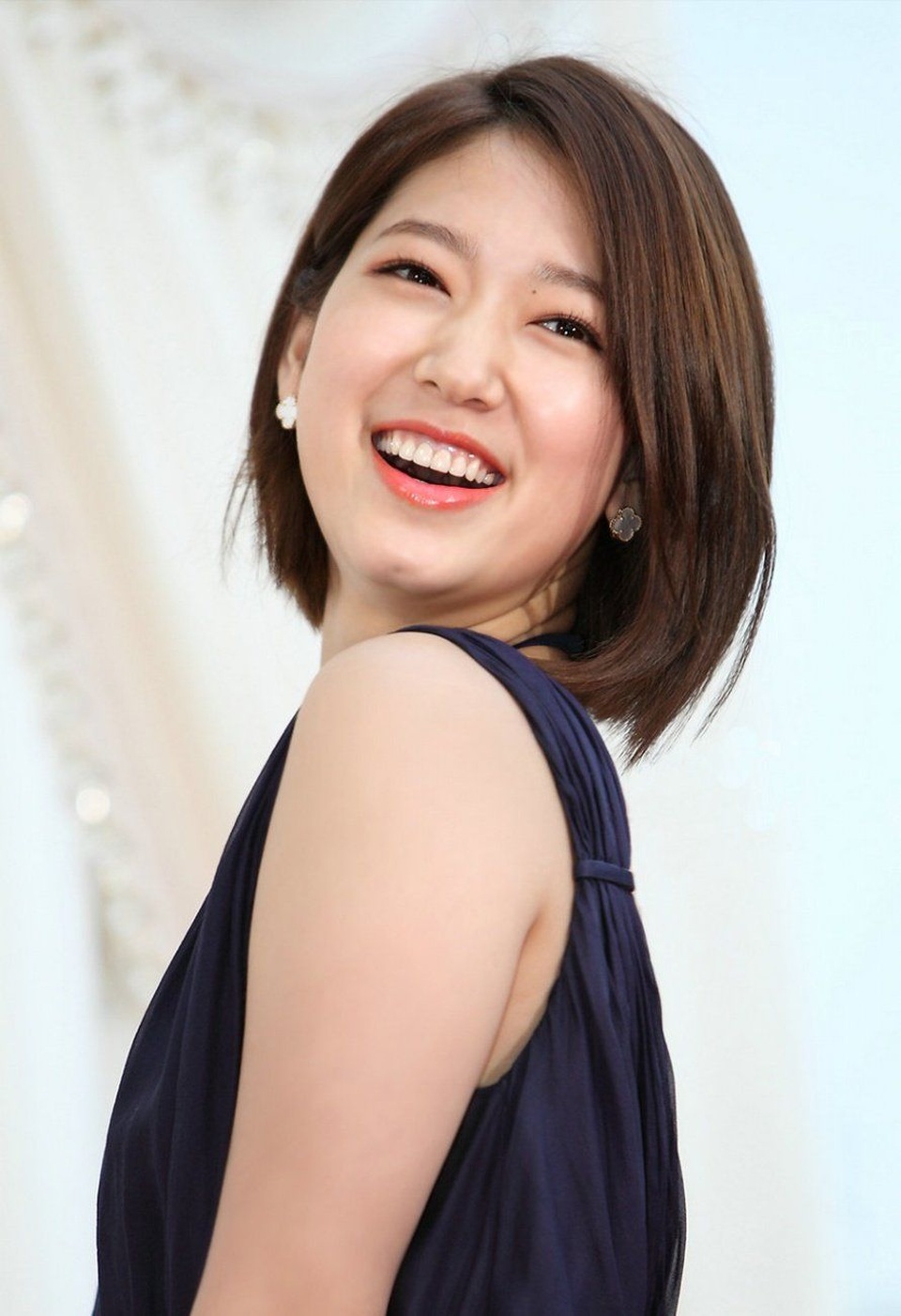 Park Shin Hye lần đầu chia sẻ về bạn trai kém tuổi - 3 Park Shin Hye lần đầu chia sẻ về bạn trai kém tuổi - 3