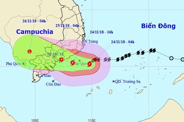 Bão số 9 hướng vào Ninh Thuận - Bến Tre, TPHCM mưa rất to