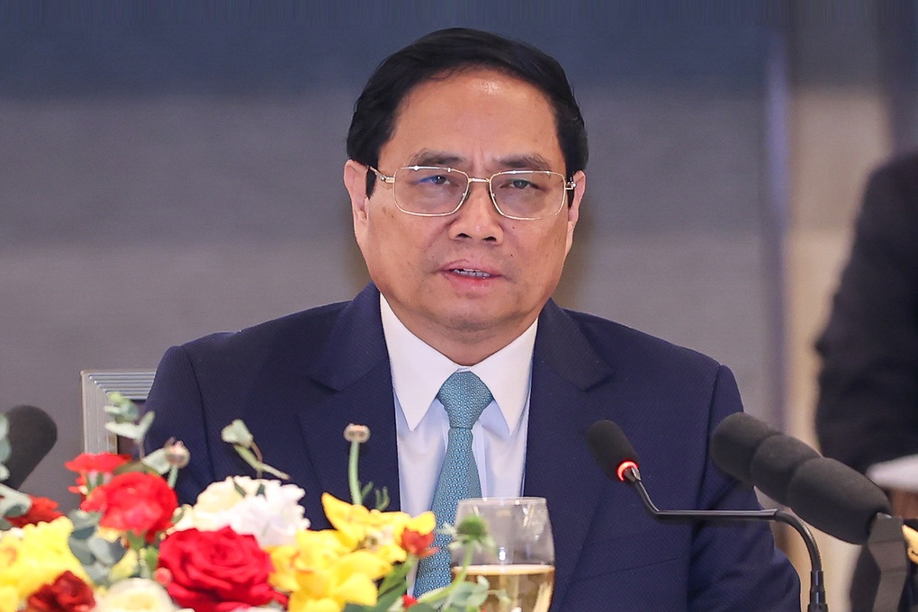 Thủ tướng: Phát triển hôm nay nhưng phải nghĩ đến tương lai con cháu - 1 Thủ tướng: Phát triển hôm nay nhưng phải nghĩ đến tương lai con cháu - 1