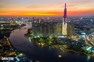 Viết tiếp giấc mơ "hóa rồng" sau 50 năm thống nhất