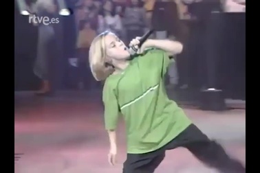 Aaron Carter biểu diễn ca khúc :Crush On You"