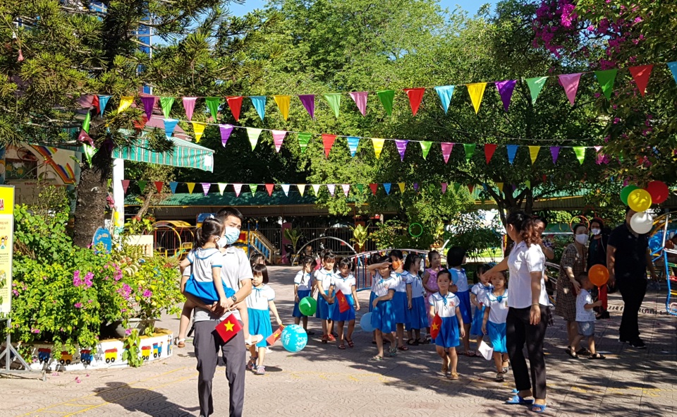 Quảng Trị: Phấn đấu đạt mục tiêu 100% học sinh, sinh viên tham gia BHYT - 2 Quảng Trị: Phấn đấu đạt mục tiêu 100% học sinh, sinh viên tham gia BHYT - 2