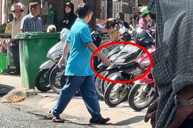 Xôn xao clip tài xế xe công nghệ cầm dao rượt hành khách ở TPHCM