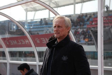 HLV Incheon bất ngờ dành lời khen, tin Công Phượng là cầu thủ quan trọng