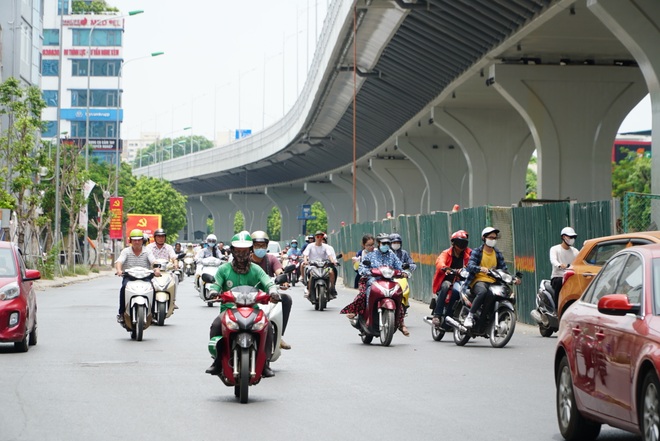 Bất ngờ với diện mạo mới đường vành đai 2 trên cao đoạn Trường Chinh - 12 Bất ngờ với diện mạo mới đường vành đai 2 trên cao đoạn Trường Chinh - 12
