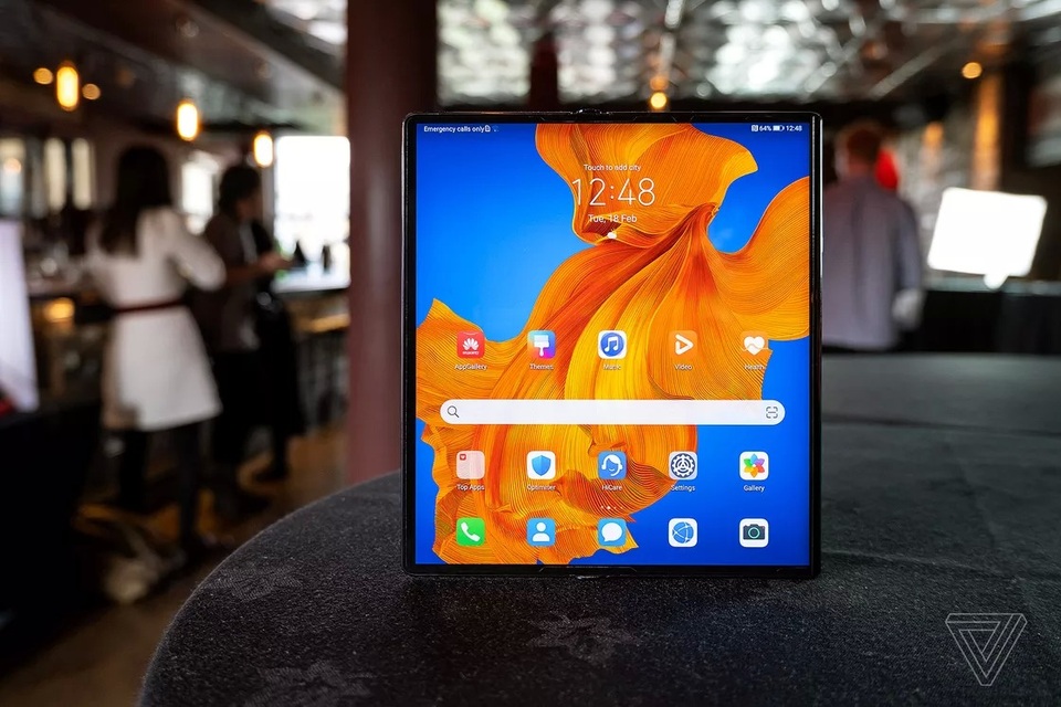 Huawei trình làng smartphone màn hình gập Mate Xs, giá 2.700 USD - 5 Huawei trình làng smartphone màn hình gập Mate Xs, giá 2.700 USD - 5