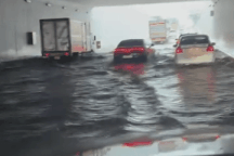 Hầm chui 830 tỷ đồng ở TPHCM ngập do mưa trái mùa