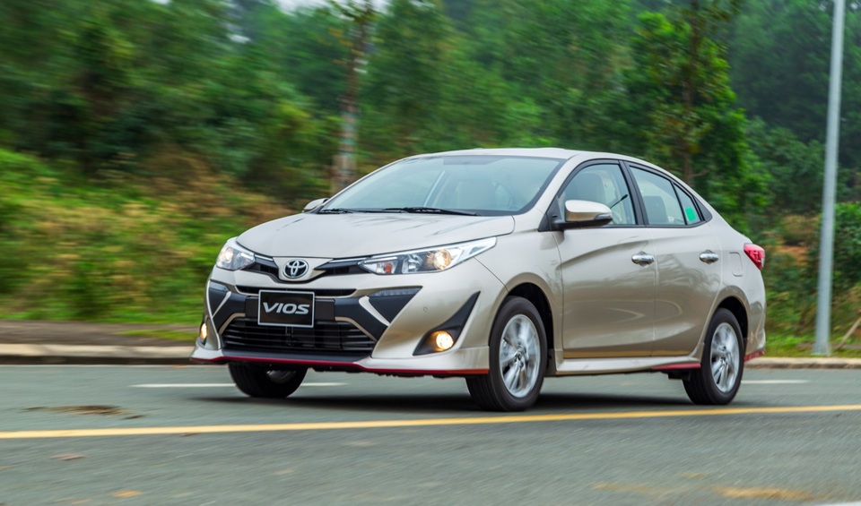 Bán gần 3.000 xe tháng 9, đây là lý do Toyota Vios cho đối thủ “hít khói” - 5 Bán gần 3.000 xe tháng 9, đây là lý do Toyota Vios cho đối thủ “hít khói” - 5