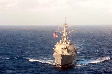 Liên minh châu Âu ủng hộ Mỹ tuần tra Biển Đông
