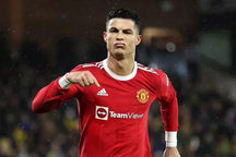 C.Ronaldo từ chối Beckham, quyết ở lại Man Utd vì lý do bất ngờ
