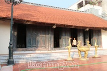 Những ngôi đình cổ ở Tân Dân