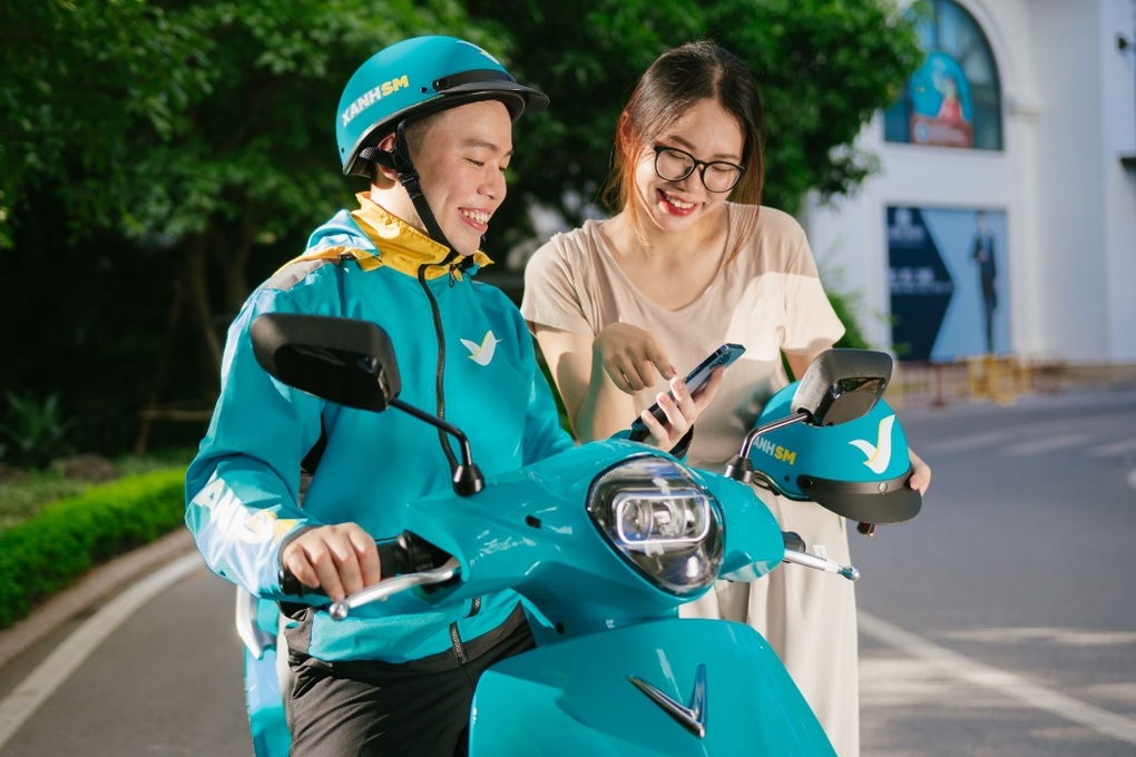 Dàn xe dịch vụ Xanh SM Bike xuất hiện trên nhiều đường phố Hà Nội - 2 Dàn xe dịch vụ Xanh SM Bike xuất hiện trên nhiều đường phố Hà Nội - 2